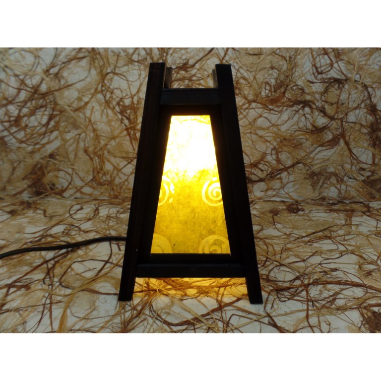 Lampe jaune spires