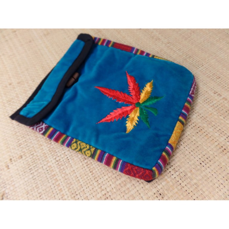 Sac velours bleu turquoise ghéri brodé feuille rasta