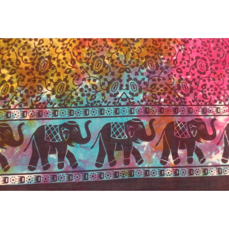 Petite tenture color la marche des éléphants