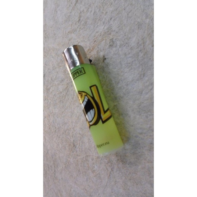 Briquet vert Lol