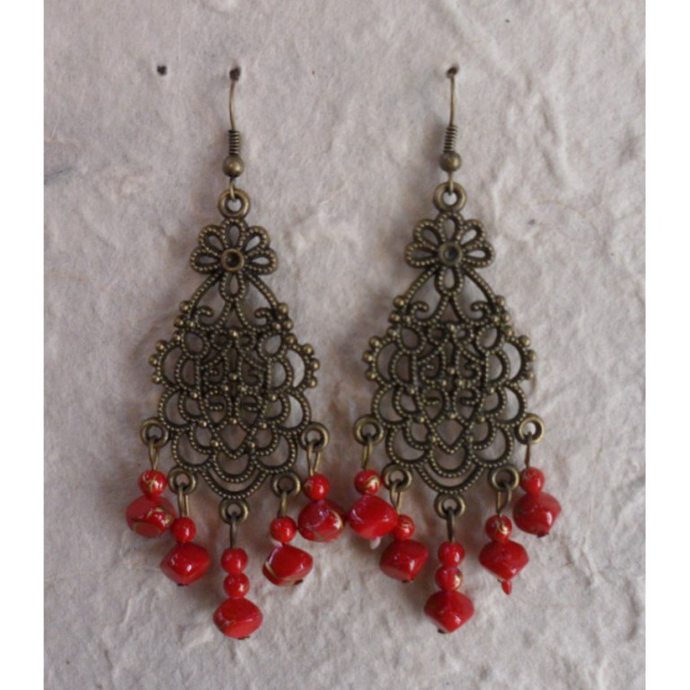 Pendants d'oreilles rouges Sunee