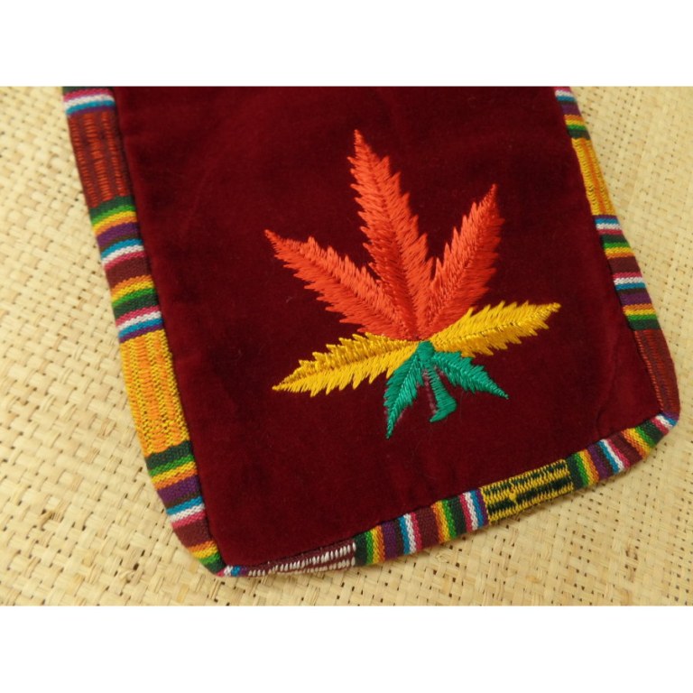 Sac velours bordeaux ghéri brodé feuille rasta