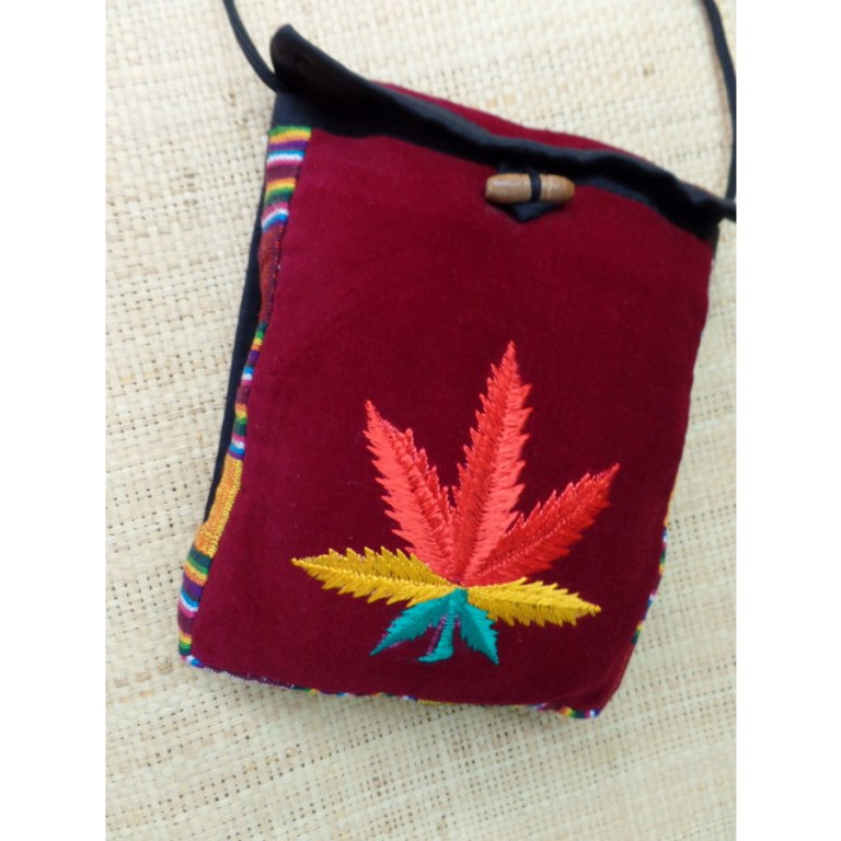 Sac velours bordeaux ghéri brodé feuille rasta