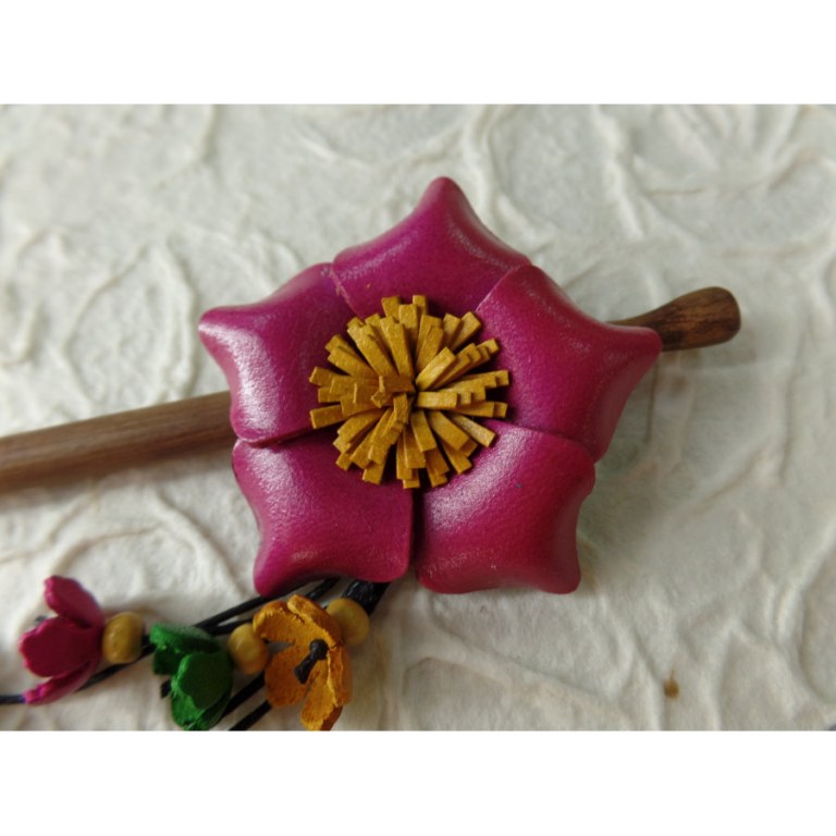 Pic cheveux anémone rose fuschia