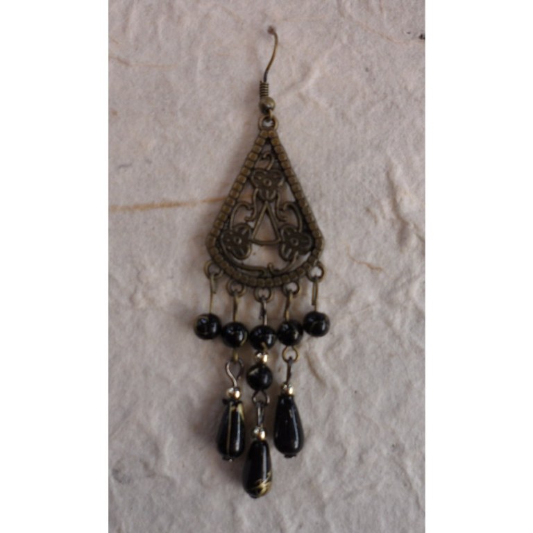 Boucles d'oreilles Boussaba noires