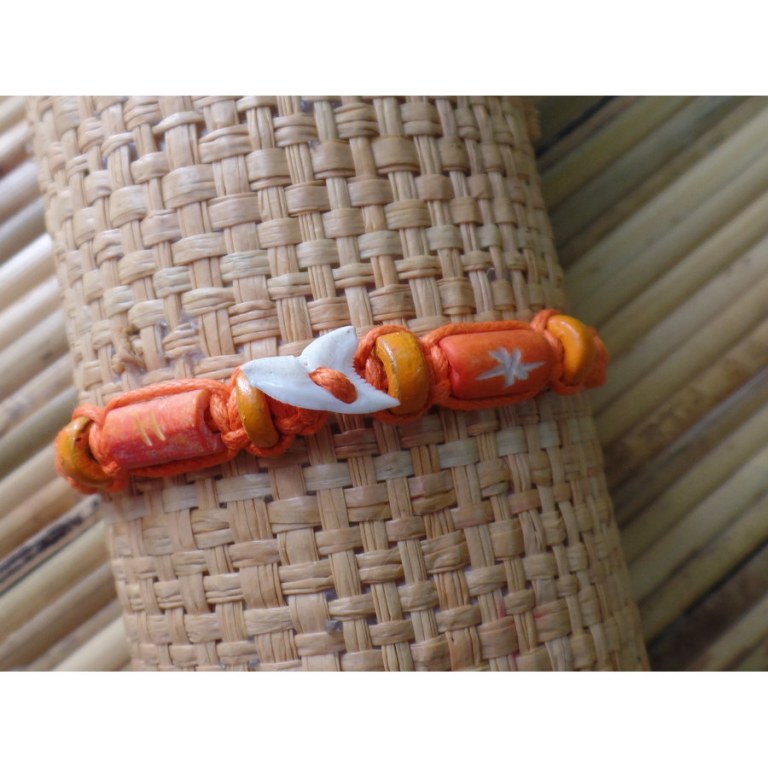 Bracelet orange dent de requin 