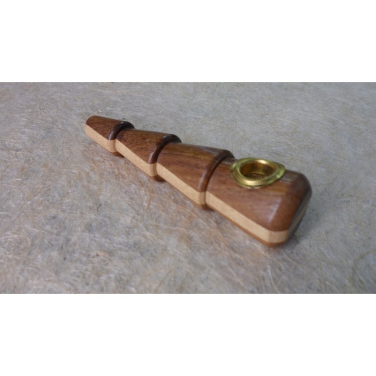 Pipe sapin en bois bicolore