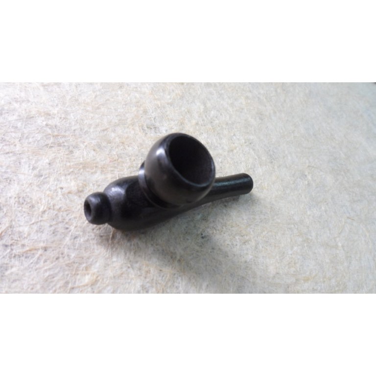 Pipe noire en bois 