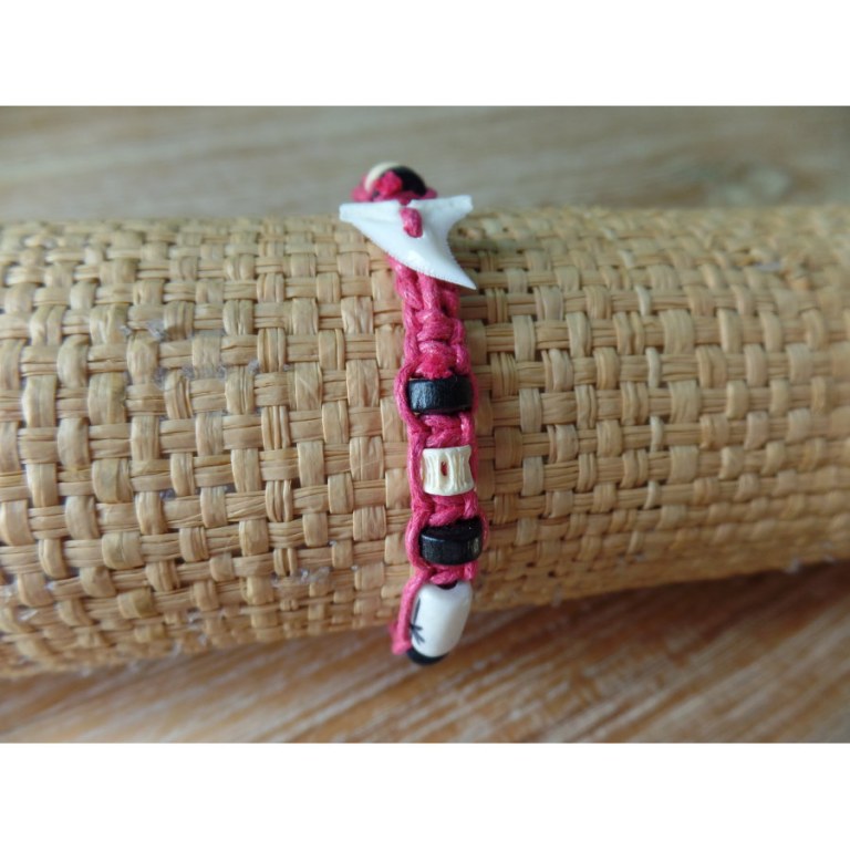 Bracelet dent de requin framboise