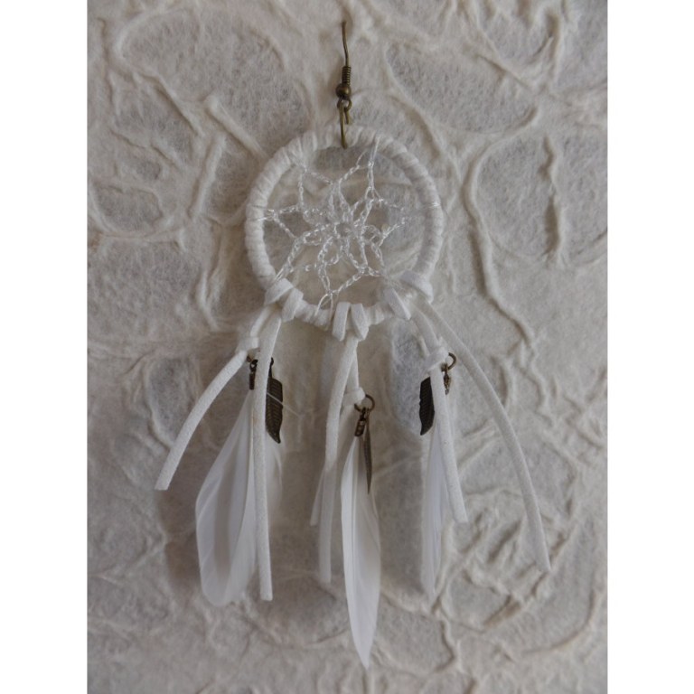 Pendants d'oreilles hisey blanc