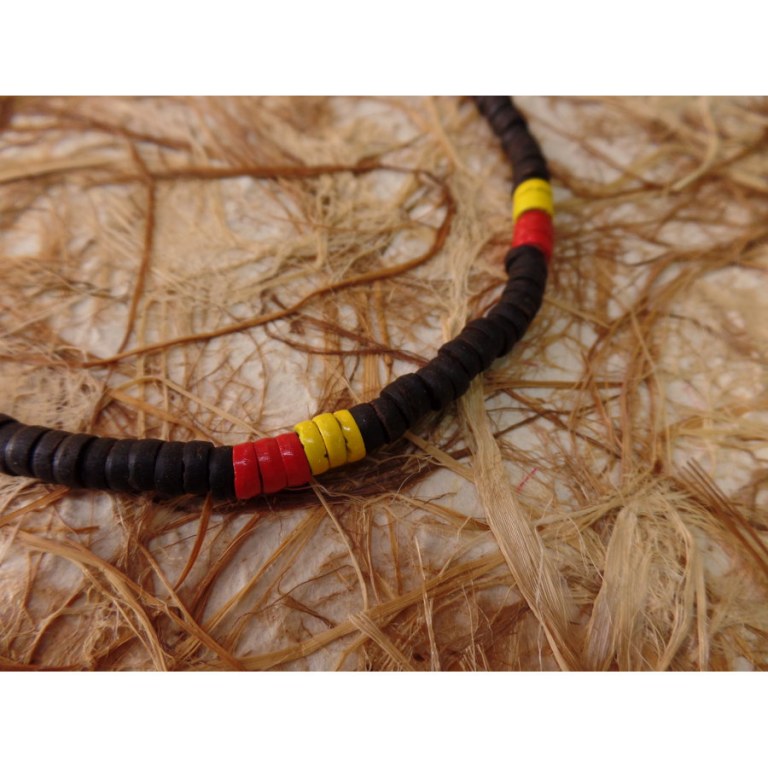 Collier gelombang noir/jaune/rouge