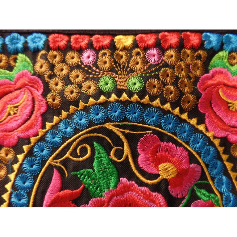 Trousse brodée Paï rouge