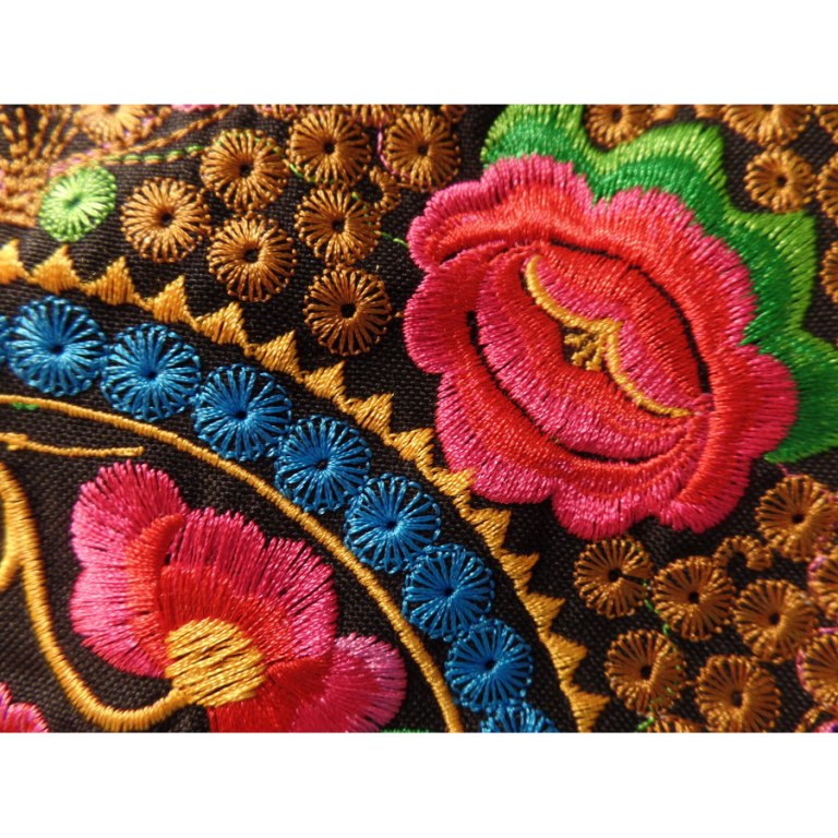 Trousse brodée Paï rouge