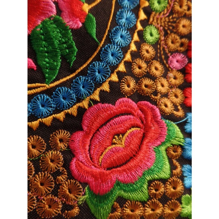Trousse brodée Paï rouge