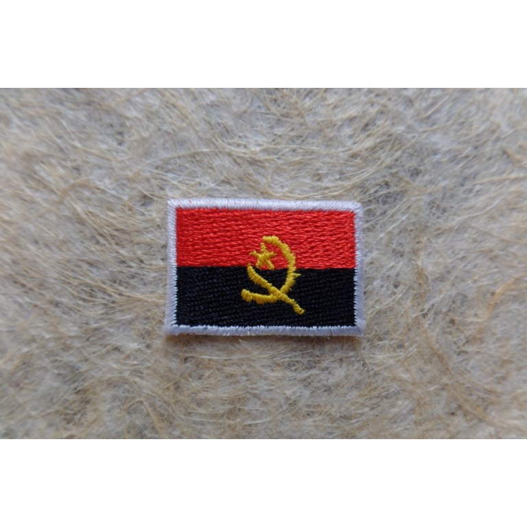 Mini écusson drapeau Angola