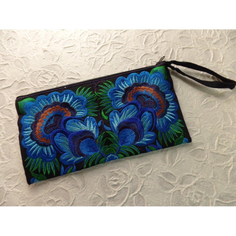 Grande trousse brodée Paï fleurs bleues