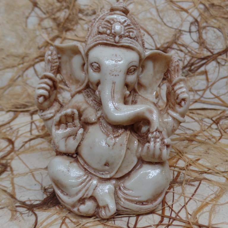 Ganesh résine claire