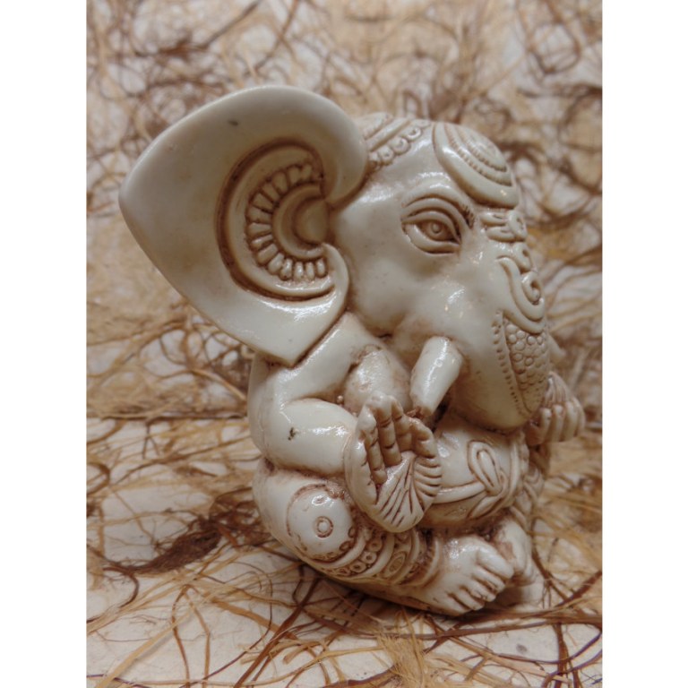 Bébé Ganesh en résine