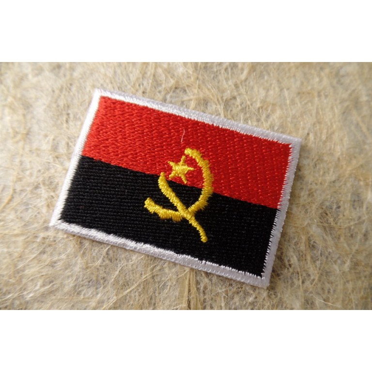 Ecusson drapeau Angola