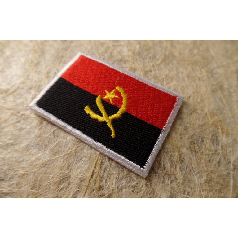 Ecusson drapeau Angola