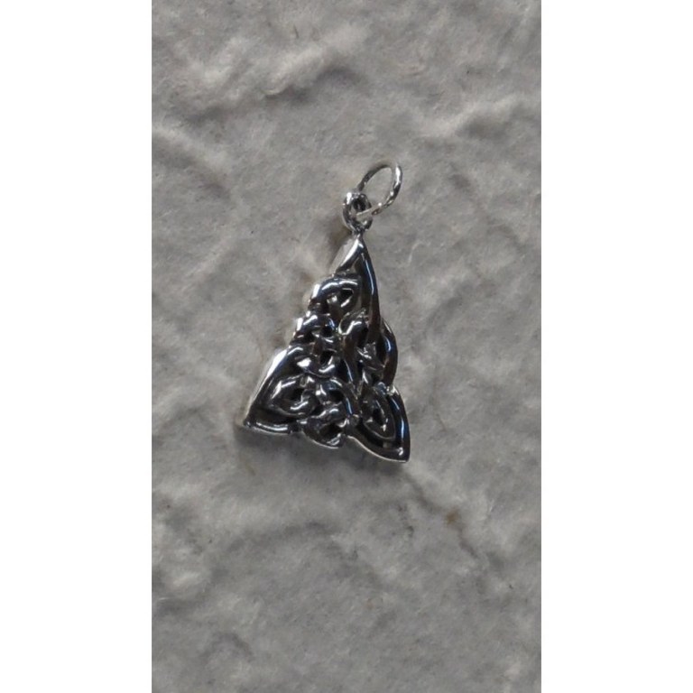 Pendentif triangle celte