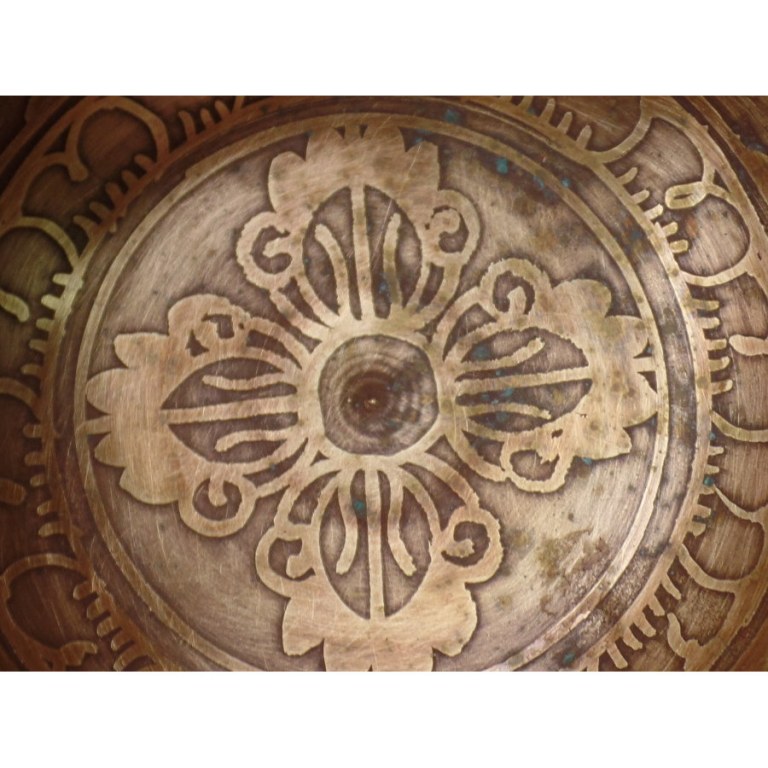 Bol chantant gravé double dorjé/Bouddha eyes