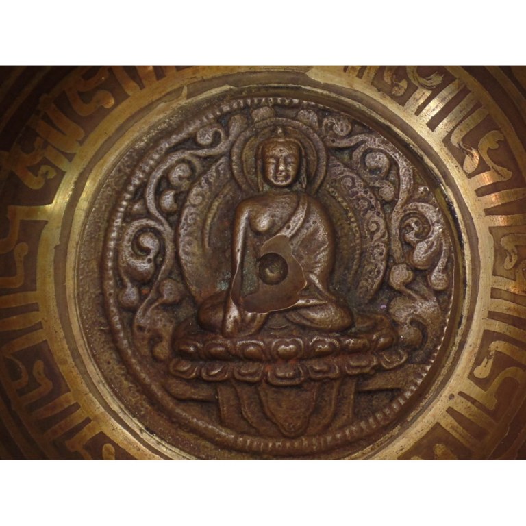 Bol tibétain gravé Bouddha