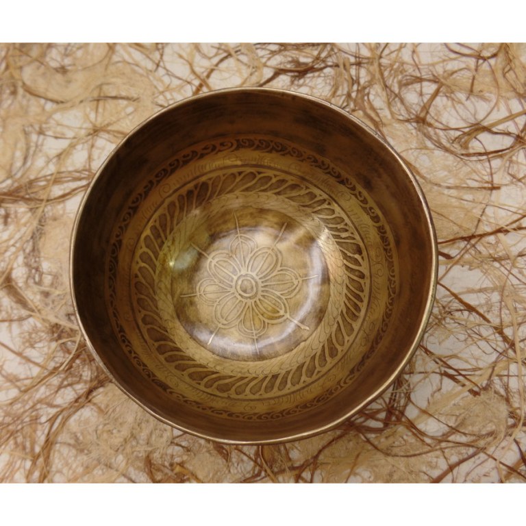 Bol chantant gravé fleur