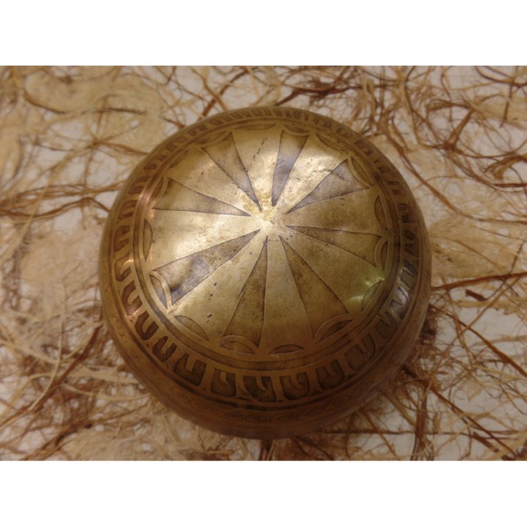 Bol chantant gravé fleur