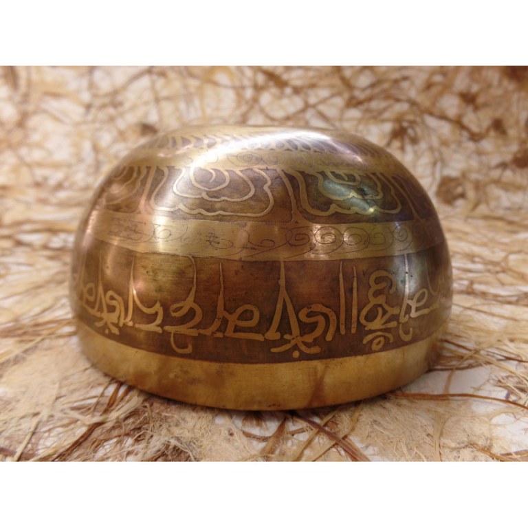 Bol tibétain gravé noeud infini/les yeux de Bouddha