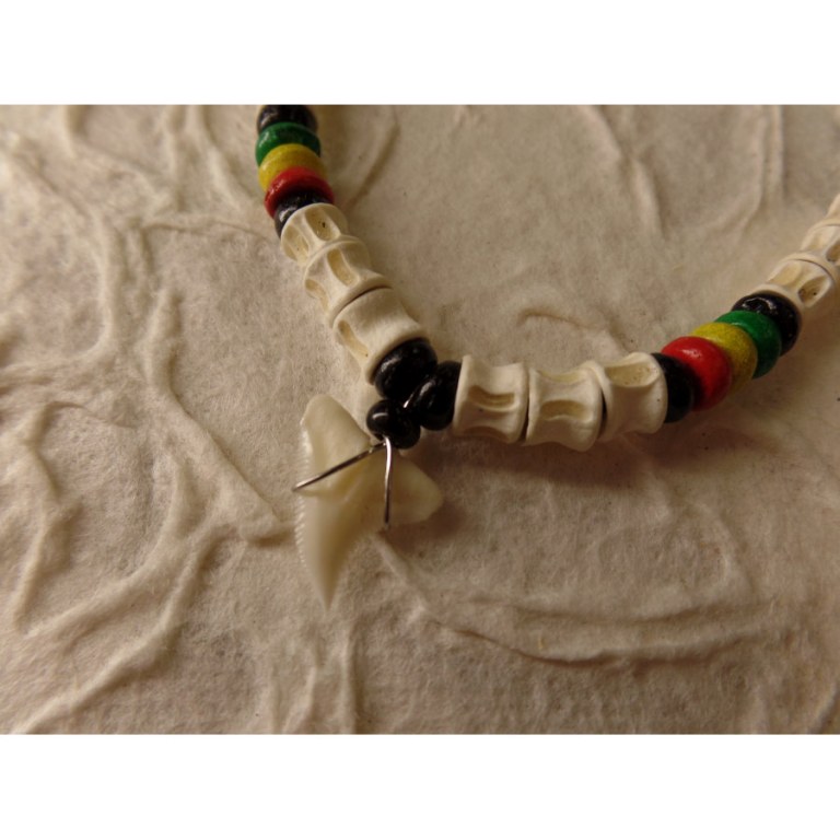 Collier Taapuna dent de requin blanc rasta 12 perles os 