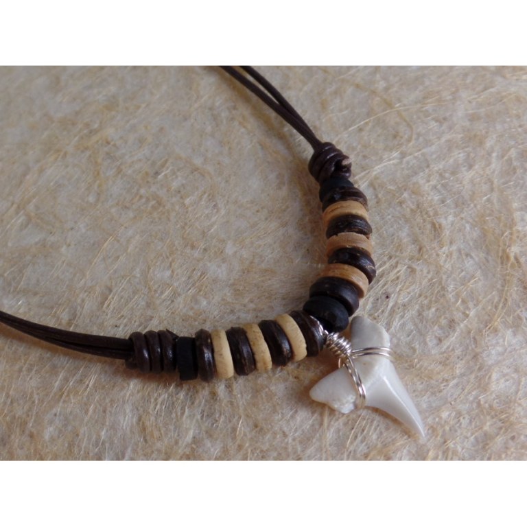 Collier Papara dent de requin mako 10