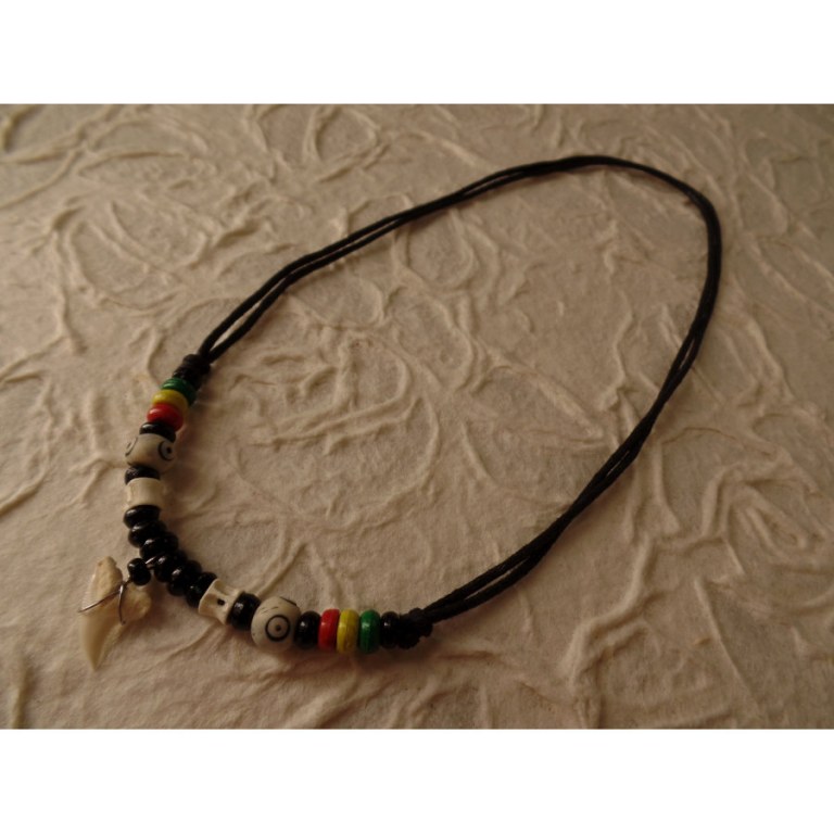 Collier Taapuna dent de requin blanc rasta 2