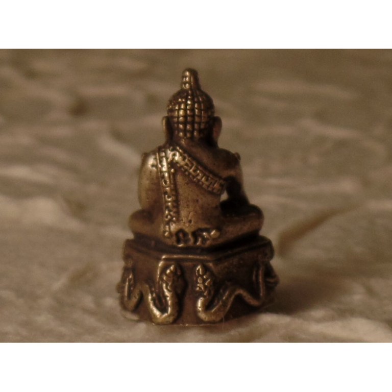 Miniature de Bouddha Bhumisparsa gris
