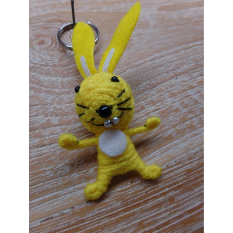 Porte clés lapin jaune