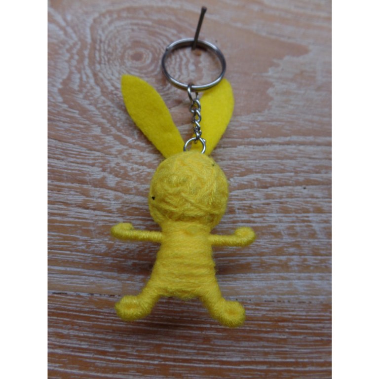 Porte clés lapin jaune