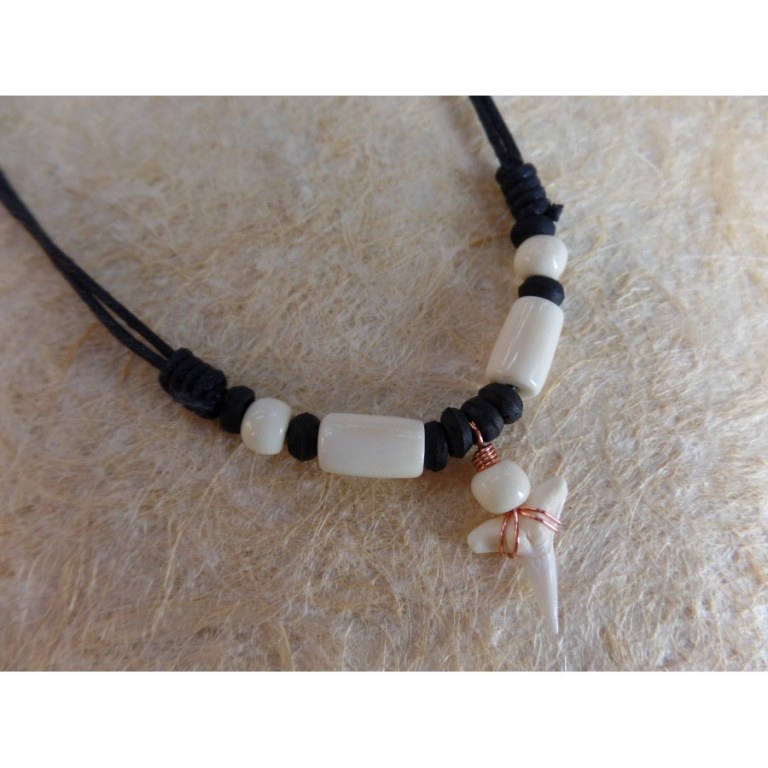 Collier Maraa dent de requin blanc 7