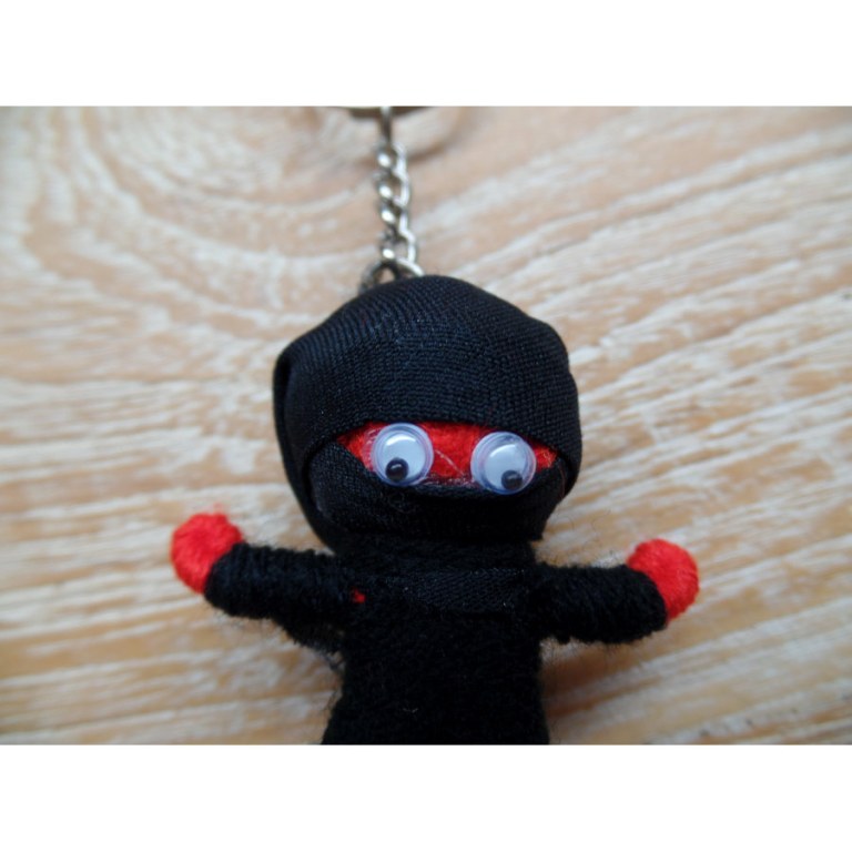 Porte clés ninja rouge/noir