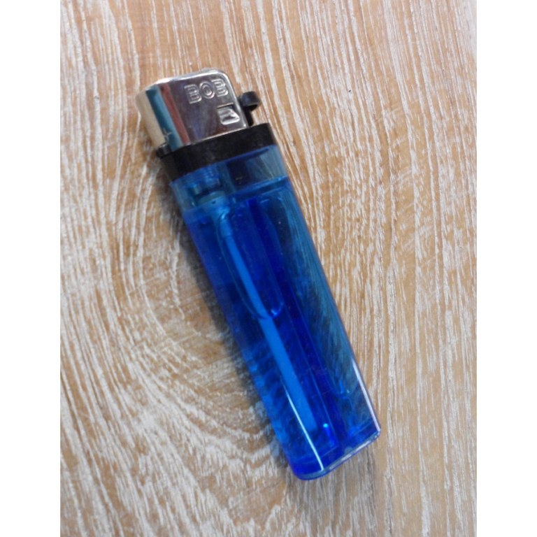 Briquet plastique bleu marine