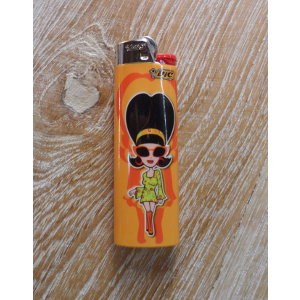 Briquet de poche orange