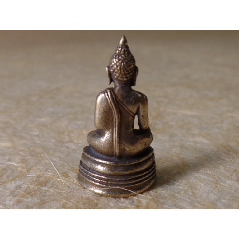 Figurine grise Bouddha en méditation