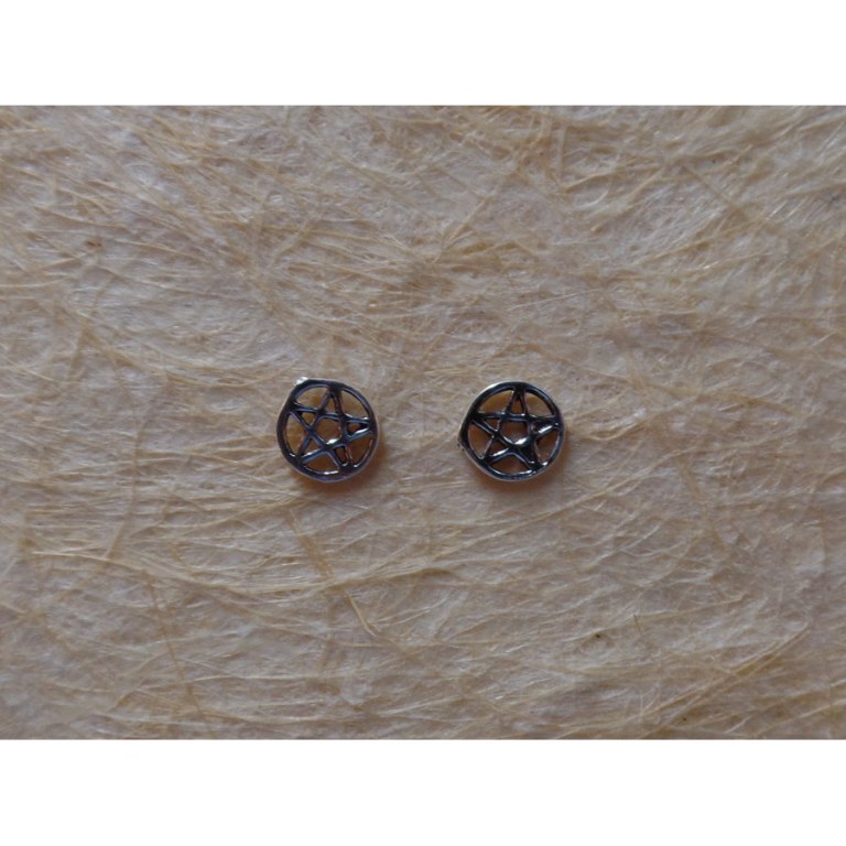 Clous d'oreilles pentacle