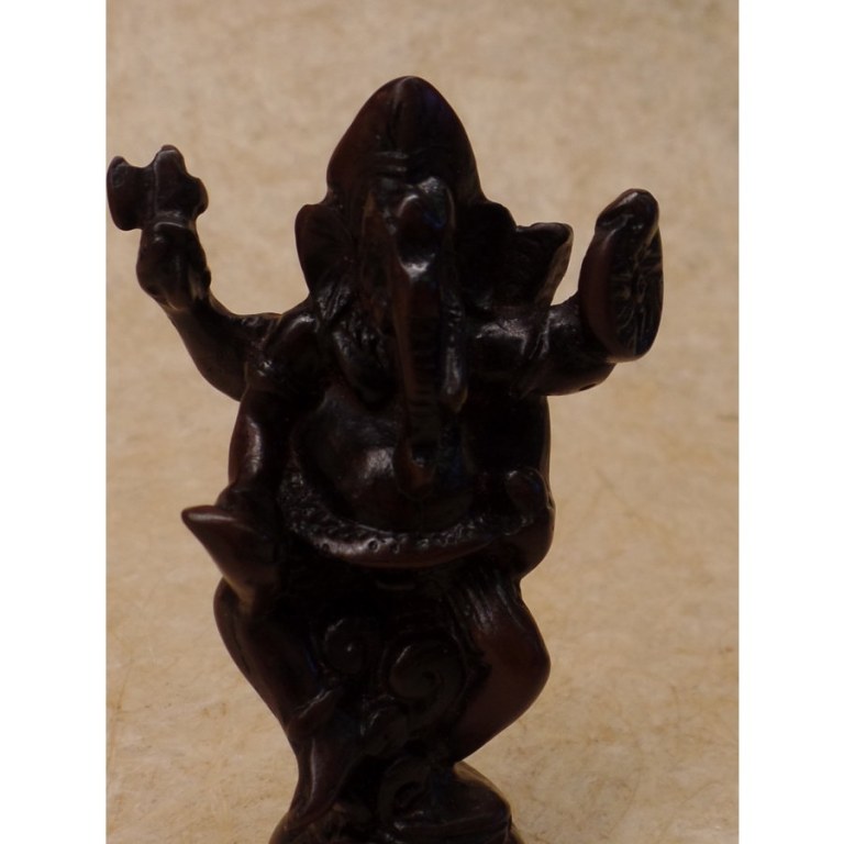 Mini Ganesh dansant