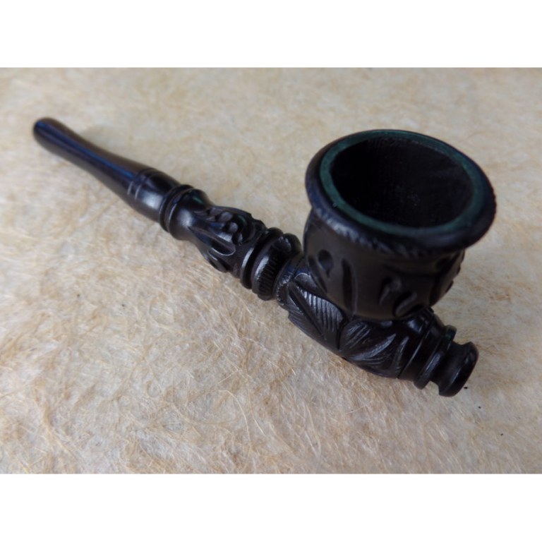 Pipe sculptée en bois Jivan