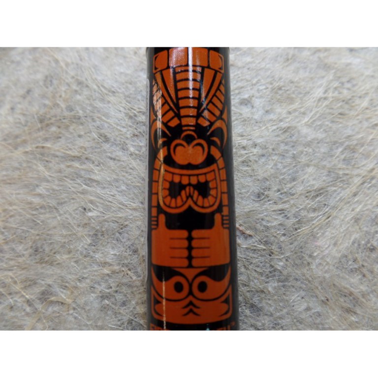 Briquet orange tiki