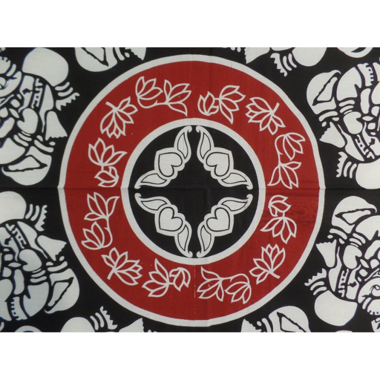 Tenture noire la ronde de Ganesh
