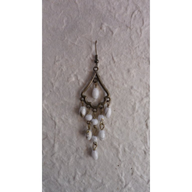 Pendants d'oreilles Yanisa blanches