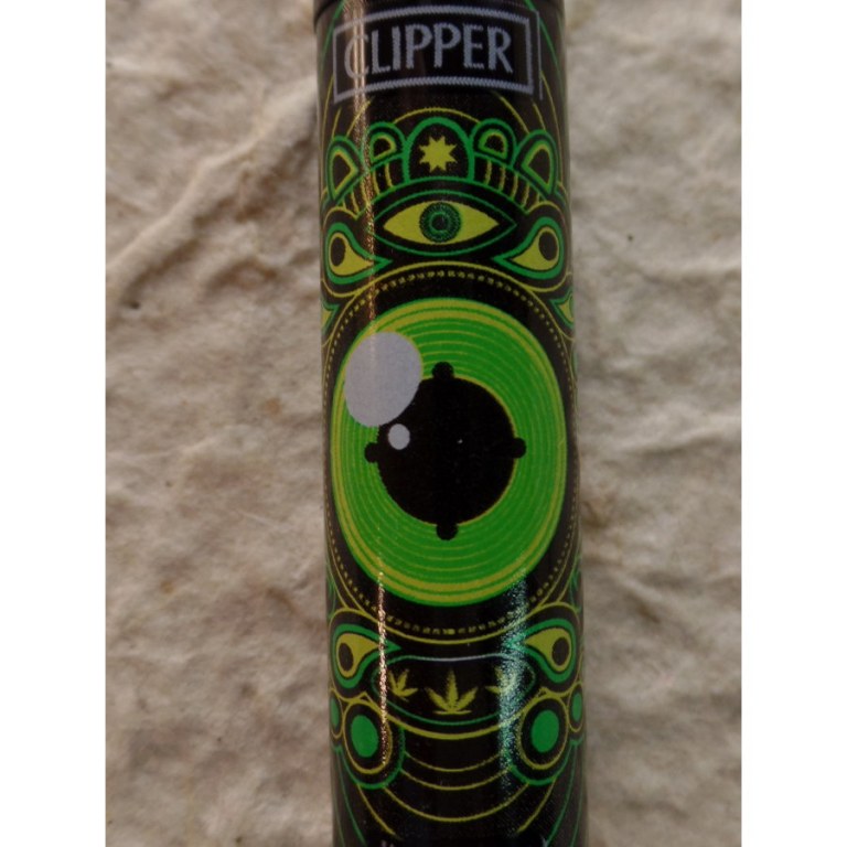 Briquet noir oeil vert