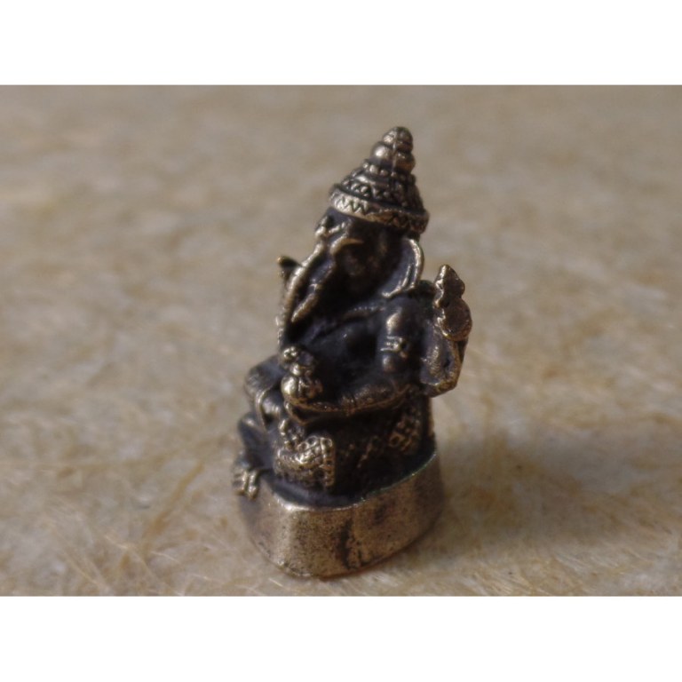 Miniature du dieu Ganesh assis gris