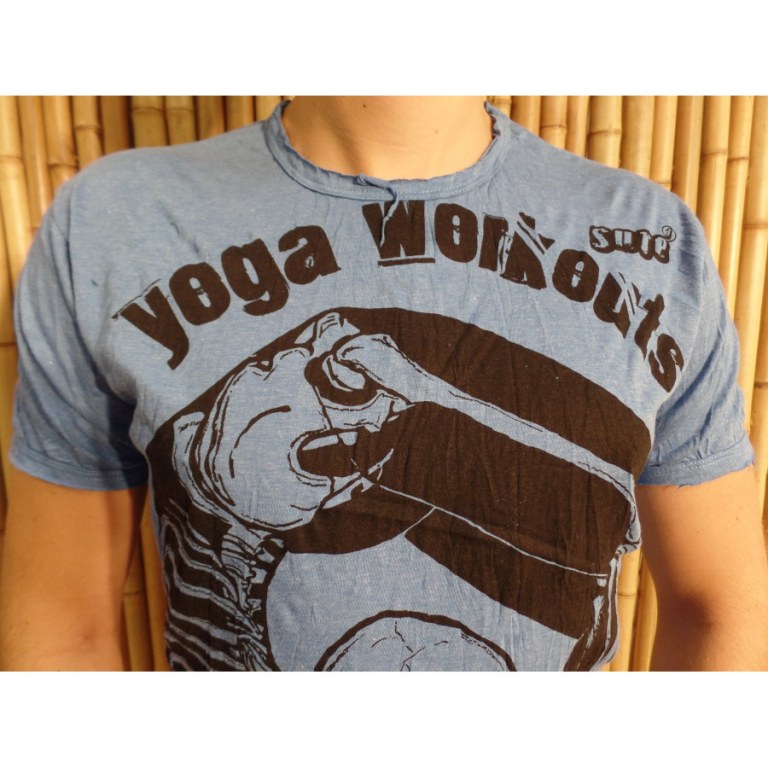 Tee shirt entrainement de yoga bleu foncé